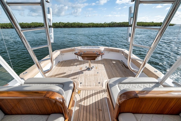 2022 Winter Custom Yachts 38