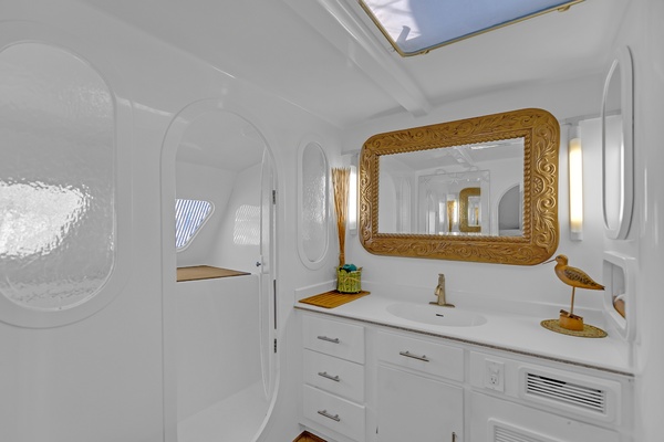 Cat s Meow 78ft Kelsall Yacht For Sale