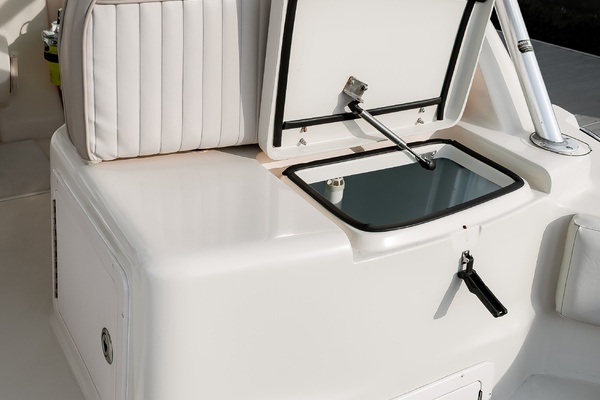 33ft Grady White Yacht For Sale