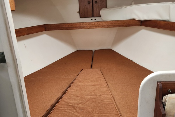 Red Sky 31ft Duffy Yacht For Sale
