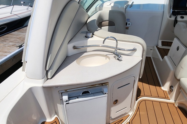 No Regrets  32ft Sea Ray Yacht For Sale