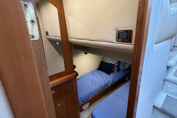 CAVU 46ft Cruisers Yachts Yacht For Sale