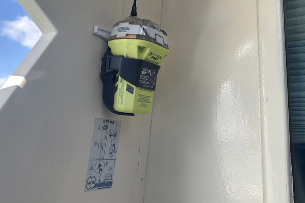 Bugsy 43ft Hatteras Yacht For Sale