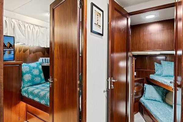 Hatteras Motor Yacht Yacht For Sale