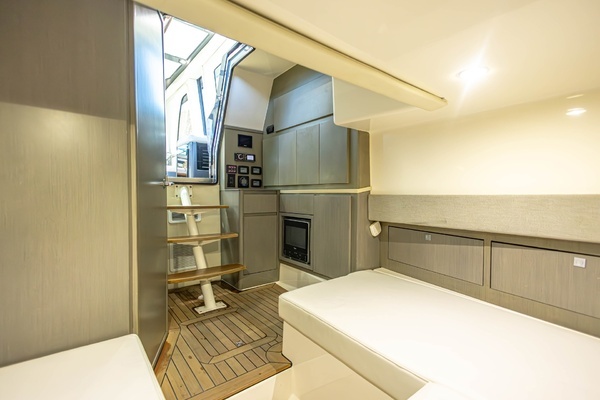 2017 Gulf Crosser 52