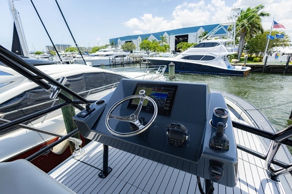 2017 Gulf Crosser 52
