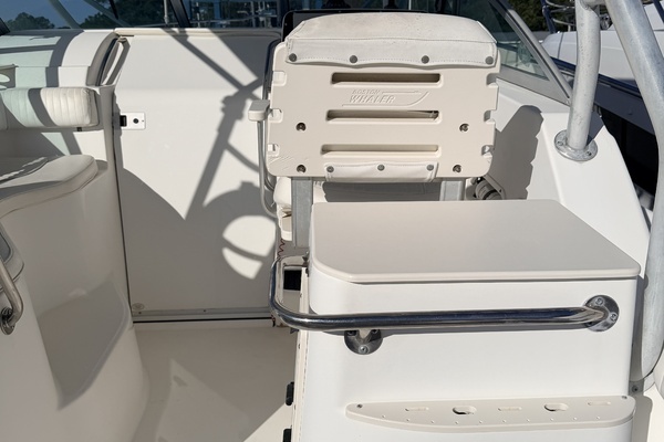 Photo of the 2000 Boston Whaler 