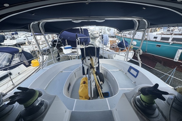 38ft Hunter Yacht For Sale