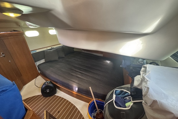 38ft Hunter Yacht For Sale