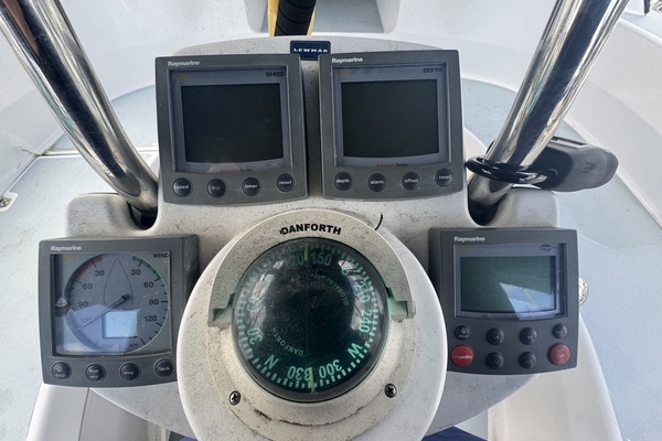 38ft Hunter Yacht For Sale