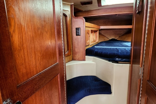 ASHERAH 32ft Gulf Yacht For Sale