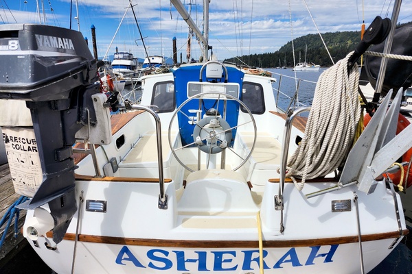 ASHERAH 32ft Gulf Yacht For Sale
