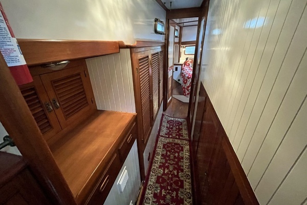 Photo of the 1987 Liberty 39 "Gatsby"