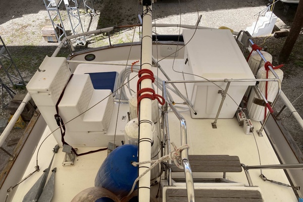 43ft Albin Yacht For Sale