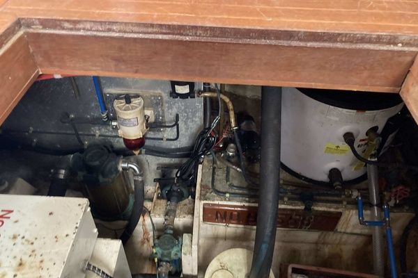 43ft Albin Yacht For Sale