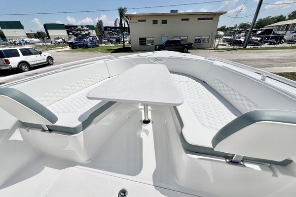 Stamas 31T Aventura Yacht For Sale
