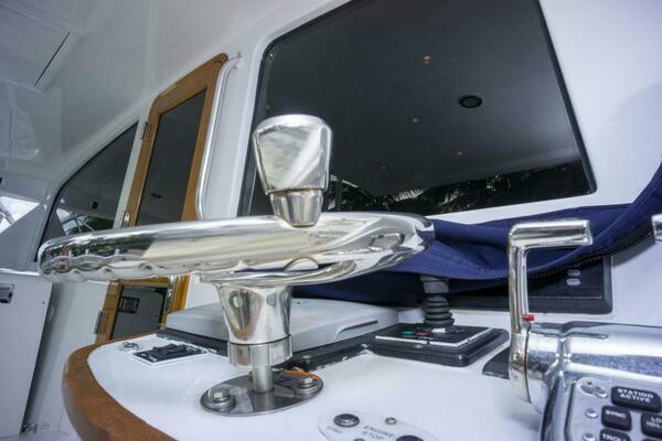 REEL DEAL  82ft Sea Force IX Yacht For Sale