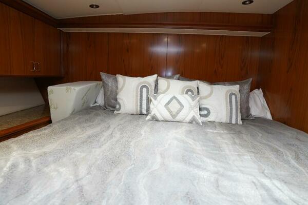 REEL DEAL  82ft Sea Force IX Yacht For Sale