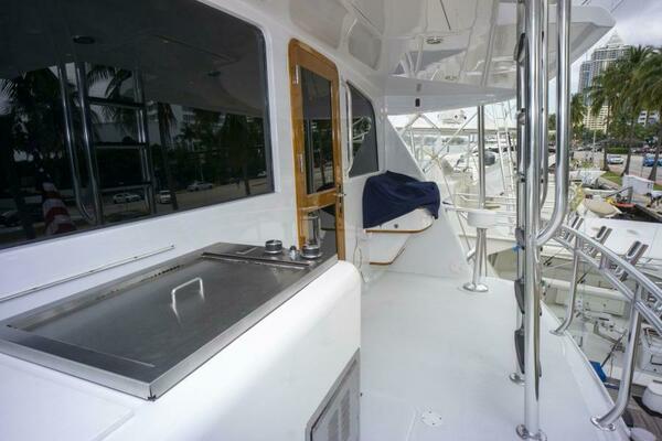 REEL DEAL  82ft Sea Force IX Yacht For Sale