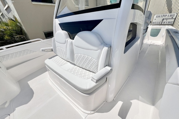 Stamas 33T Aventura Yacht For Sale
