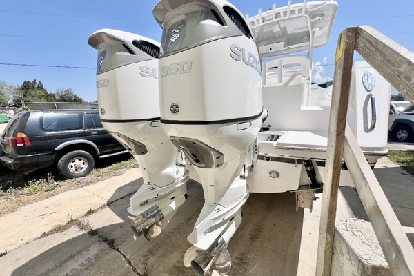 Photo of the 2026 Stamas 33T Aventura