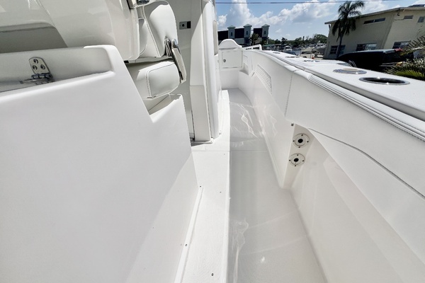 Stamas 33T Aventura Yacht For Sale