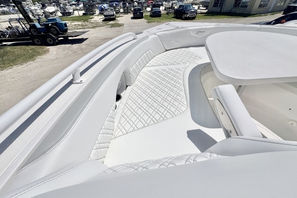 Stamas 33T Aventura Yacht For Sale
