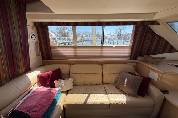 Noah Genda 40ft Carver Yacht For Sale