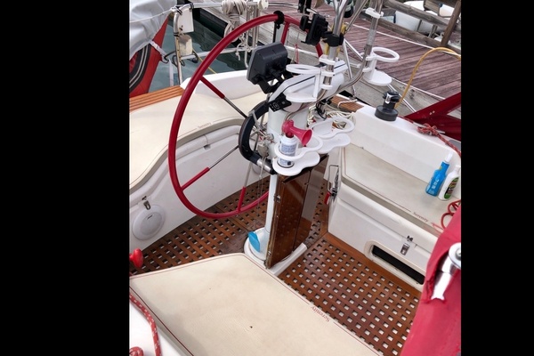 34ft Hunter Yacht For Sale
