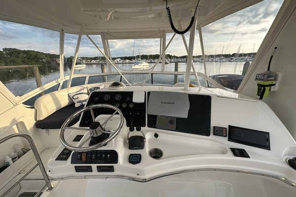 Zihuatanejo 42ft Silverton Yacht For Sale