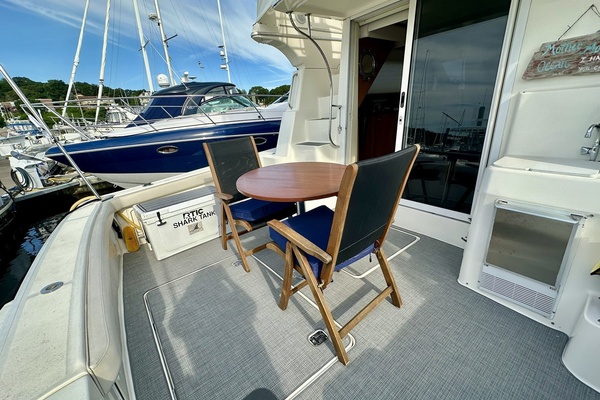 Zihuatanejo 42ft Silverton Yacht For Sale