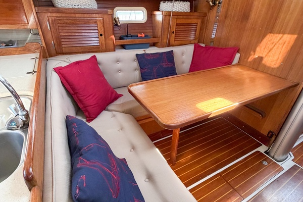 36ft Catalina Yacht For Sale