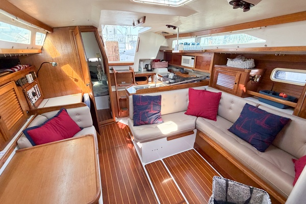 36ft Catalina Yacht For Sale