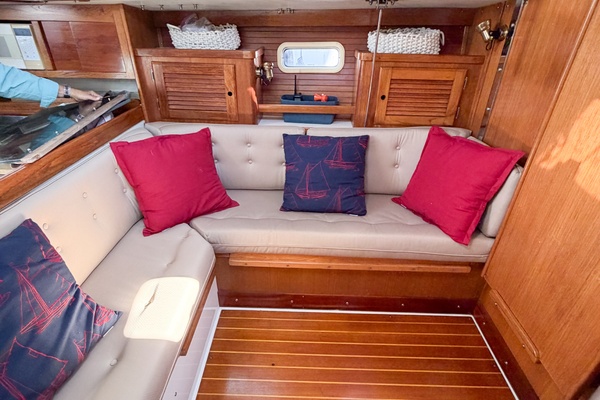 36ft Catalina Yacht For Sale