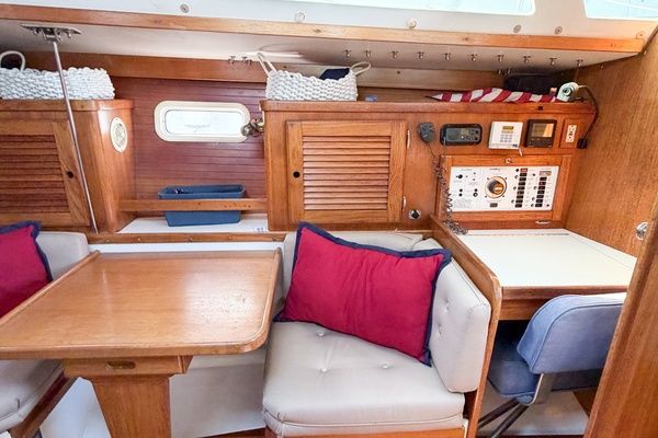 36ft Catalina Yacht For Sale