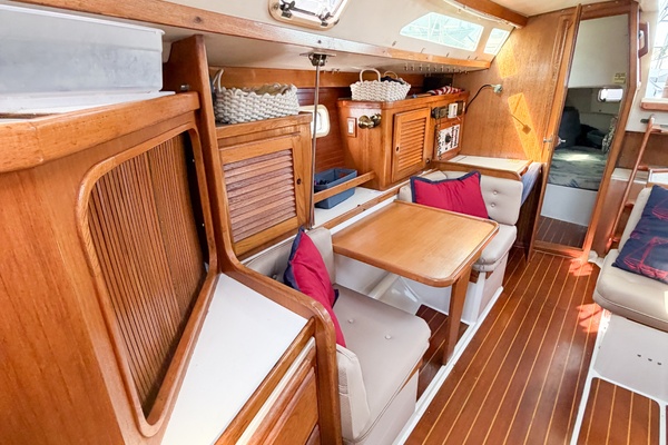 36ft Catalina Yacht For Sale