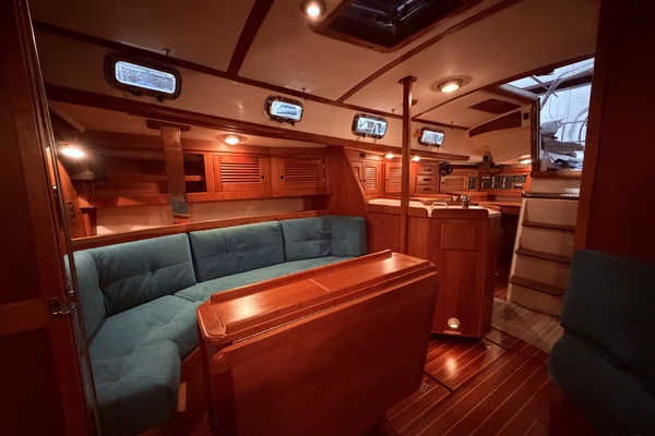 Winter s Dream 35ft Tartan Yacht For Sale