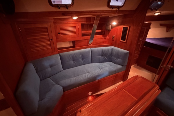 Winter s Dream 35ft Tartan Yacht For Sale