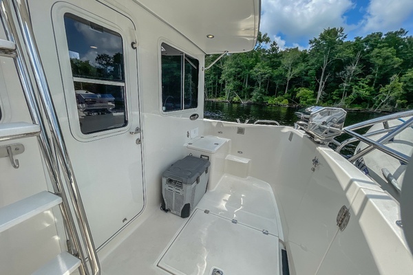 2004 American Tug 34