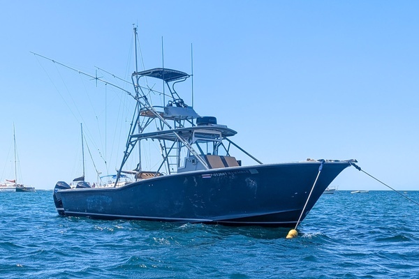 Photo of the 1995 Ocean Master 34 "Sea Senora II"