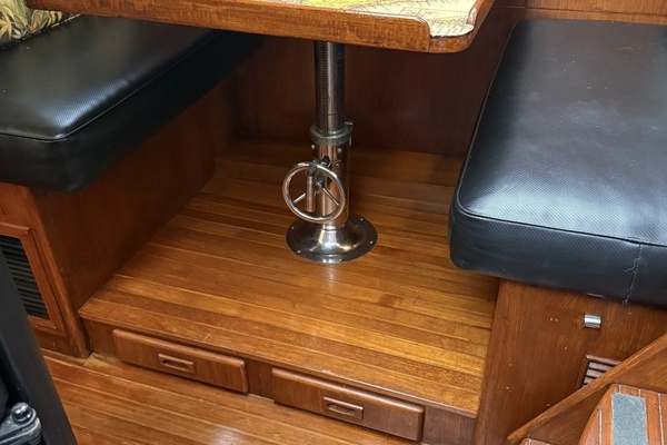 35ft President Yacht For Sale