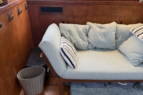 35ft President Yacht For Sale