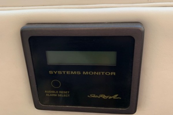 R Sea Cat 42ft Sea Ray Yacht For Sale