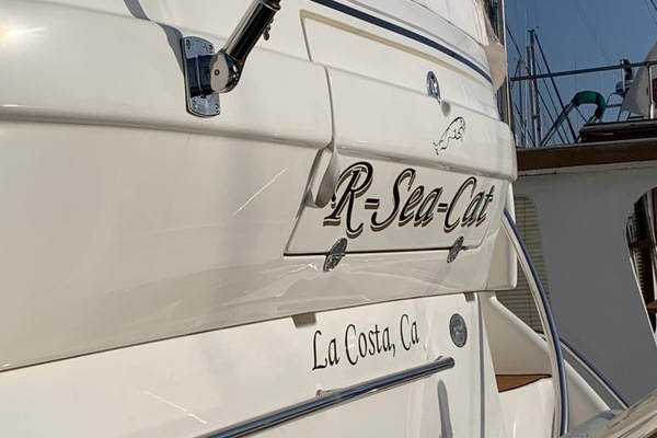 R Sea Cat 42ft Sea Ray Yacht For Sale