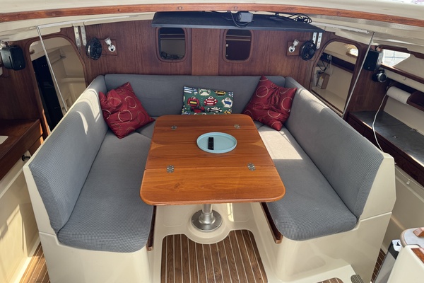 Vivace 34ft Gemini Yacht For Sale