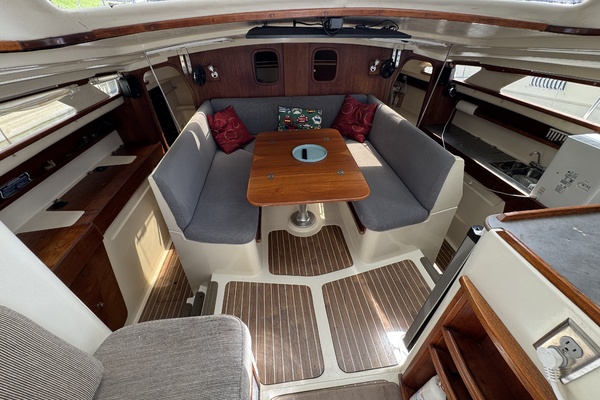Vivace 34ft Gemini Yacht For Sale