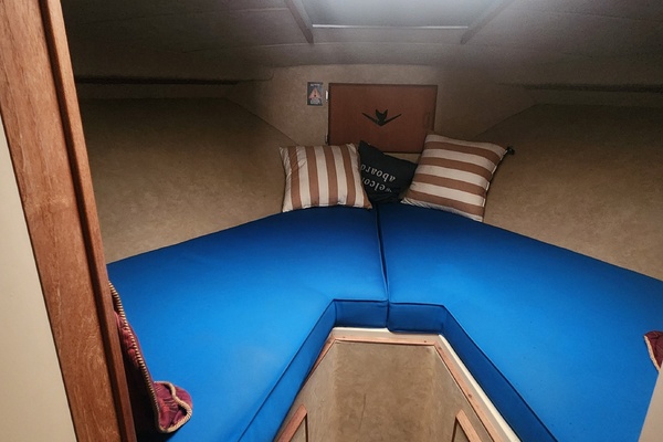 33ft Bertram Yacht For Sale