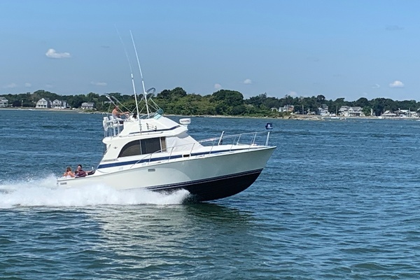 Photo of the 1985 Bertram Flybridge Cruiser