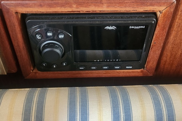 33ft Bertram Yacht For Sale