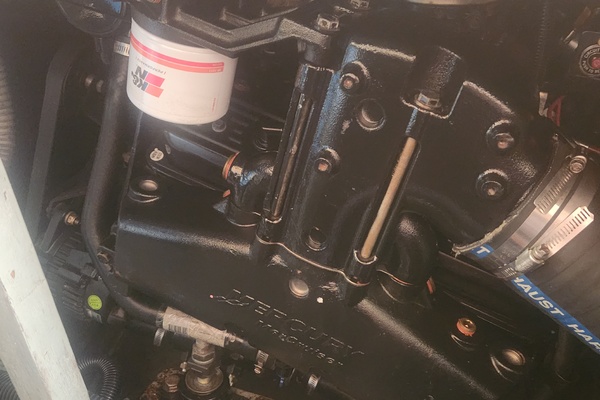 33ft Bertram Yacht For Sale